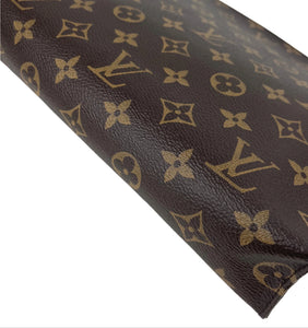 Louis Vuitton toiletry 26