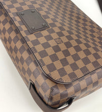 Load image into Gallery viewer, Louis Vuitton brooklyn GM damier messenger