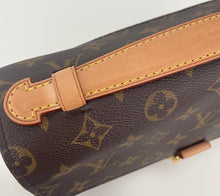 Load image into Gallery viewer, Louis Vuitton pochette metis in monogram