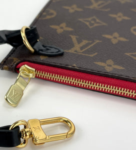 Louis Vuitton pochette monogram World Tour