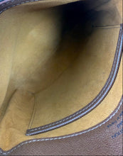 Load image into Gallery viewer, Louis Vuitton musette salsa in monogram