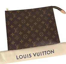 Load image into Gallery viewer, Louis Vuitton toiletry 26