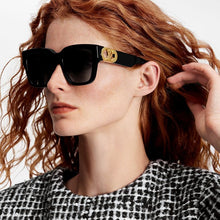Load image into Gallery viewer, Louis Vuitton link PM square sunglasses
