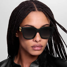 Load image into Gallery viewer, Louis Vuitton link PM square sunglasses