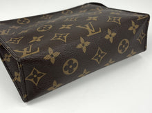 Load image into Gallery viewer, Louis Vuitton toiletry pouch 19