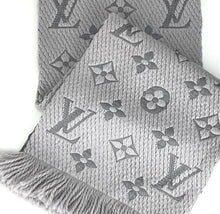 Load image into Gallery viewer, Louis Vuitton logomania scarf in pearl