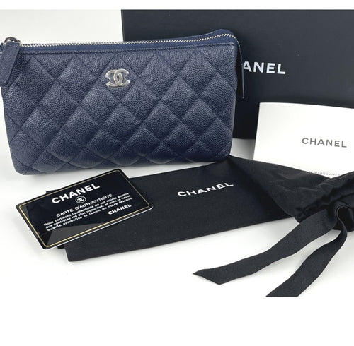 CHANEL CC navy caviar small pouch