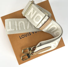 Load image into Gallery viewer, Louis Vuitton logo bandouliere utility in beige