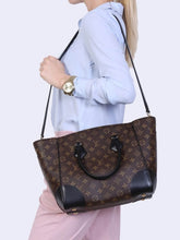 Load image into Gallery viewer, Louis Vuitton phenix MM