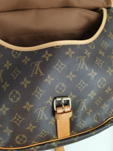 Louis Vuitton saumur 35 monogram messenger bag