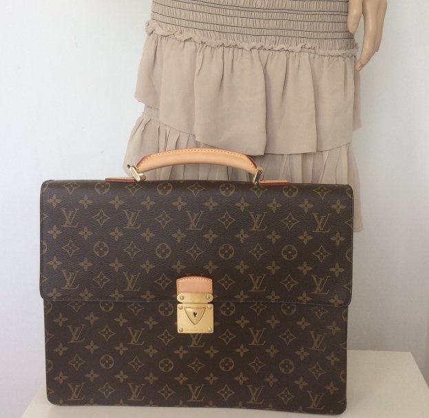 Louis Vuitton robusto briefcase monogram – Lady Clara's Collection