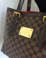 Load image into Gallery viewer, Louis Vuitton Hampstead MM
