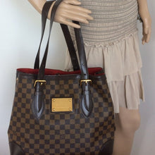 Load image into Gallery viewer, Louis Vuitton Hampstead MM