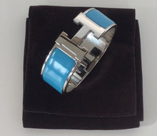Load image into Gallery viewer, Hermes Clic Clac H enamel PM wide bracelet