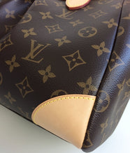 Load image into Gallery viewer, Louis Vuitton Segur monogram