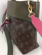 Load image into Gallery viewer, Louis Vuitton tuileries besace monogram