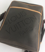 Load image into Gallery viewer, Louis Vuitton damier geant  citadin unisex messenger