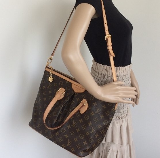 Louis Vuitton palermo PM
