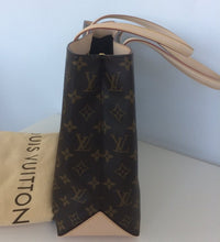 Load image into Gallery viewer, Louis Vuitton Wilshire MM monogram