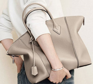 Louis Vuitton new soft Lockit PM shoulderbag
