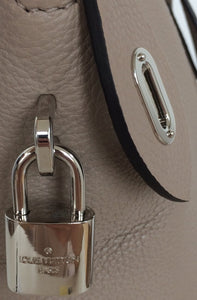 Louis Vuitton new soft Lockit PM shoulderbag