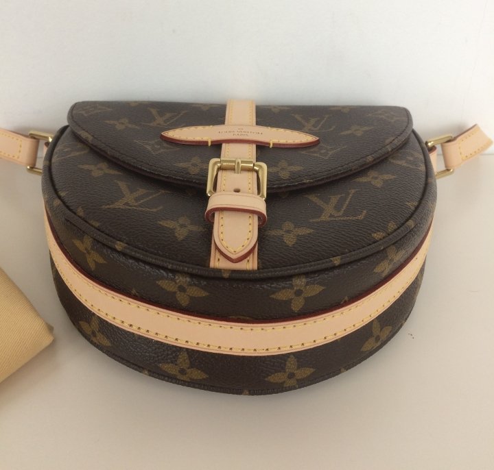 Louis Vuitton Chantilly PM – Lady Clara's Collection