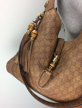 Load image into Gallery viewer, Gucci tan monogram guccissima new Jackie