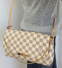 Load image into Gallery viewer, Louis Vuitton favorite MM azur