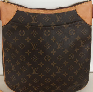Louis Vuitton odeon MM crossbody bag