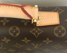 Load image into Gallery viewer, Louis Vuitton robusto briefcase monogram