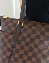 Load image into Gallery viewer, Louis Vuitton totally pm damier