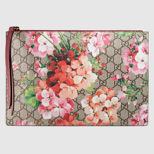 Gucci GG blooms pouch