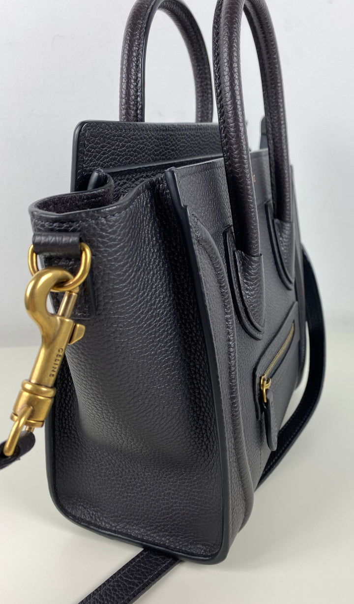 CELINE UNBOXING 👜 Celine Nano Belt Bag - First Impression + What fits  inside 