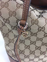 Load image into Gallery viewer, Gucci GG classic bree convertible bag