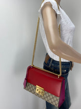 Load image into Gallery viewer, Gucci GG supreme medium padlock bag