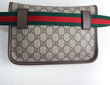 Load image into Gallery viewer, Gucci neo vintage GG Supreme belt bag