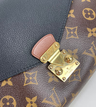 Load image into Gallery viewer, Louis Vuitton pallas chain