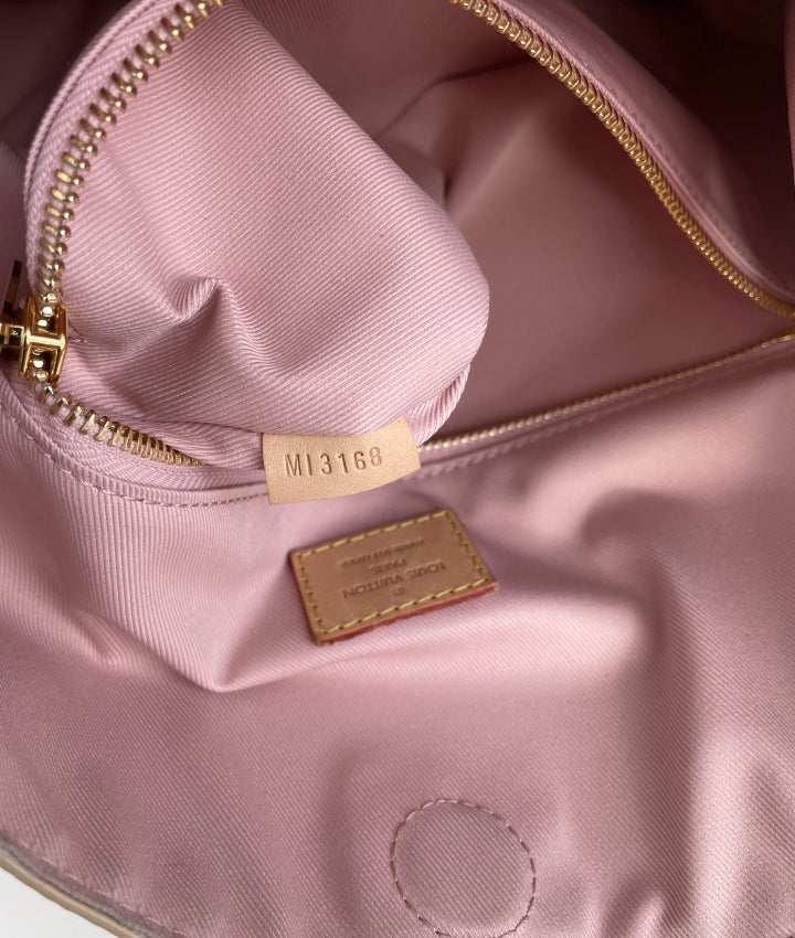Louis Vuitton® Graceful PM  Louis vuitton, Louis vuitton pink
