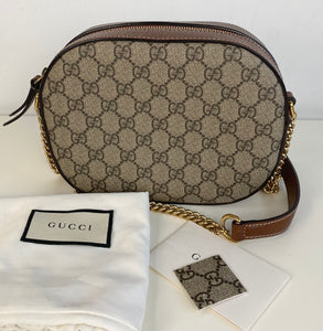 Gucci supreme mini chain bag