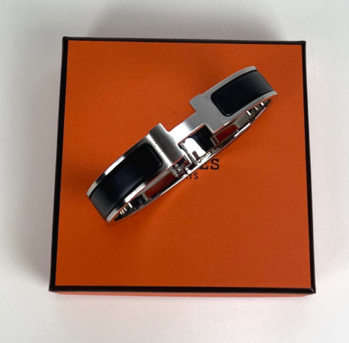 Hermes Clic HH mens / unisex bracelet – Lady Clara's Collection