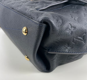 Louis Vuitton metis hobo in empreinte leather