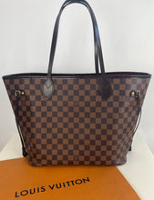 Load image into Gallery viewer, Louis Vuitton neverfull MM damier