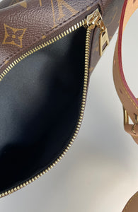 Louis Vuitton bumbag in monogram