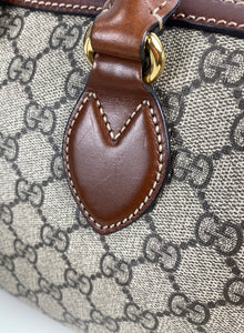 Gucci supreme small boston with strap