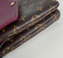 Load image into Gallery viewer, Louis Vuitton pochette twice