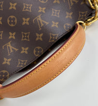 Load image into Gallery viewer, Louis Vuitton metis hobo