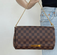 Load image into Gallery viewer, Louis Vuitton favorite MM in damier ebene