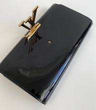 Load image into Gallery viewer, Louis Vuitton Louise clutch