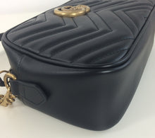 Load image into Gallery viewer, Gucci GG marmont small camera bag