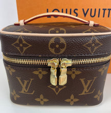 Load image into Gallery viewer, Louis Vuitton nano nice